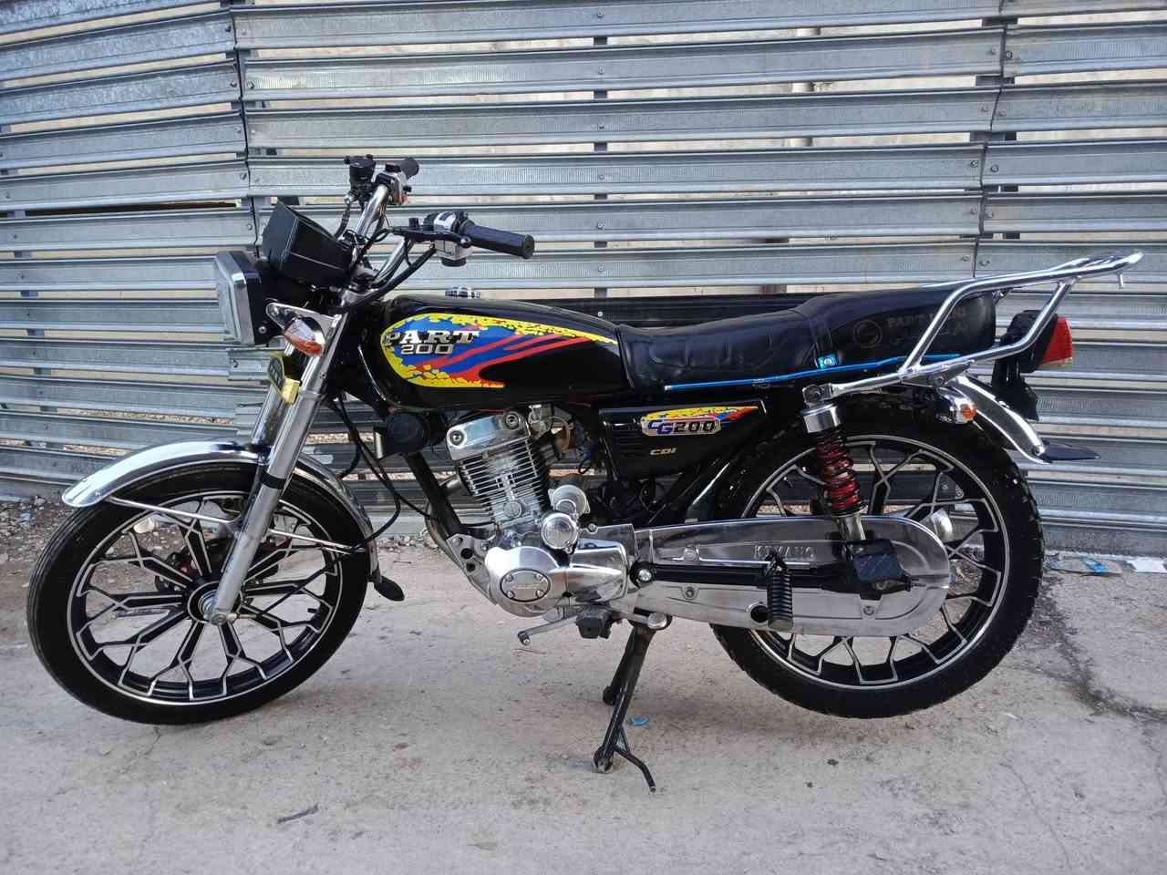 للبيع بارت عيتاني سوري موديل 2023 منفيس موجود عزم نار كهرباء كلو شغال السعر 450وبي مجال المكان شارع 60يم كباب عرفان شراي خابر واتساب ***********
