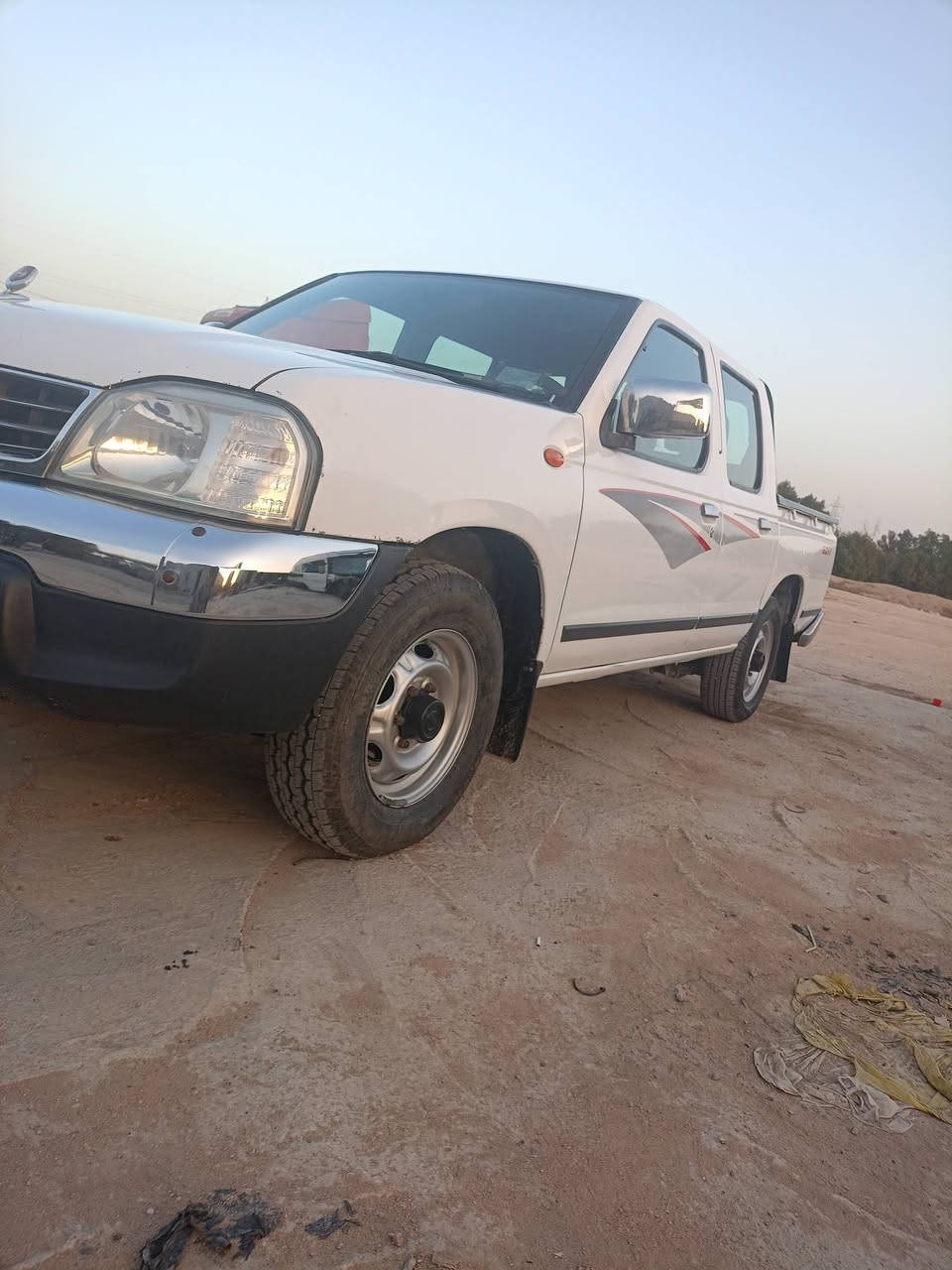 نيسان شبوط موديل 2014 مكفوله كفاله عامه كلها على ابلاد تخم تاير جديد تبريد ثلج تدفءه  سياره جدا نضيفه محرك كير اكسن كله نضيف رقم بصره  مكانها بصره شرط تحويل بيها بارد ات بسيطه السعر 145ورقه لاتصال ***********
