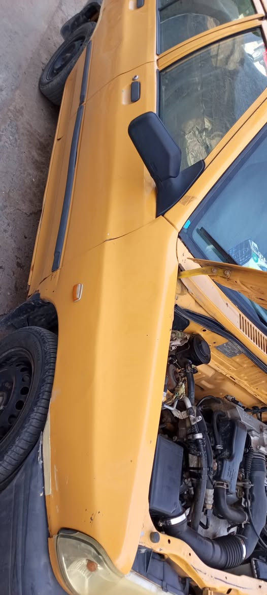 سايبة موديل 15سيارة نضيفة محرك كير خير من لله صدر جديد مشط ستيرن جديد تخم تاير جديد سيارة مال شغل بكان السيارة بغداد الشعب السعر 28وبيها مجال ‏‪***********‬‏
