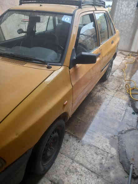 سايبه للبيع السعر ٢٠ مصفره هيئه ومرور رقم بغداد سنويه جديده مكان البياع مكلف بلنشر هذه رقم راعيها ***********
