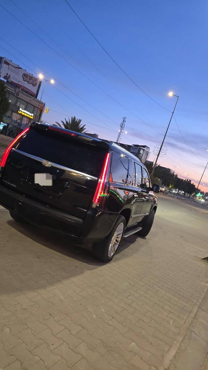 🔰  كـاديـلاك اسـكـاليـد  🔰
     
                   موديل / 2017
وارد امريكي 
بيهة صبغ جاملغ امامي ايسر وجاملغ خلفي ايسر
_______________________________

مــــواصـــفــــات 

فول موصفات 1/1  

✅محرك 6200 V8

✅دبل رادار امامي

✅لايتات زنون LED

✅حساس امامي خلفي

✅كامرة امامية تحديد مسار

✅كامرة امامي لرؤية ليلية نهارية

✅لدات امامية LED 

✅ردار امامي مانع تصادم 

✅بانوراما فتحة سقف 

✅ويل كب كروم 

✅حساس اطارات 

✅فور ويل دفلوكات 

✅مري شفط 

✅مري اشاير ترحيب علامة

✅كامرات جانبية 

✅رادار جانبي

✅مري عاكسة للضوء

✅كامرات 360 درجة

✅ردارات 360 درجة

✅انارة ترحيب خلفية LED

✅ انارة خلفية LED 

✅قمارة شامو كنتارا

✅قاصة

✅كراسي تبريد تدفئة امامي خلفي 

✅كراسي كهرباء امامي خلفي

✅كراسي خزن ميموري ذاكرة مقاعد

✅ دوسات بانزين وبريك متحركة كهربائية

✅كشن السايق هزاز 

________________________
رقم سليمانية بإسمي

التواصل ***********

عنوان السيارة /  النجف الأشرف

________________________
