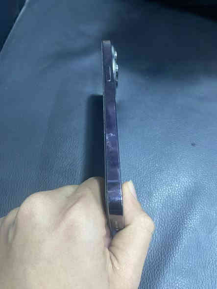 سلام عليكم iphon 14 pro max نضافة خير من الله اخو الجديد كارتونته وغراضه كاملة بطارية 89 شرق اوسط عيبة فقط فطر خفيف بالضهر مامأثر عنوان بغداد الحسينية السعر 825 وبي مجال للتواصل واتساب او اتصال خاص ***********
