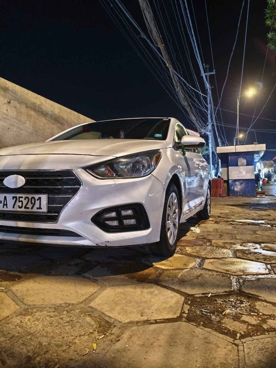 للبيع اكسنت موديل 2021 ✅

سعرها ادخل ع رابط https://t.me/carssofiraq/15554

السياره كير ومحرك كفاله  عامه  السياره وارد امريكي بيها ضربه من الدعاميه ومصلحه والدعاميه نفسها مال شركه  اما الباقي كفاله عامه السياره ماتصرف عليها فلس كامله مكمله تبريد وتدفئه شغال كهربائيات كلها شغاله زوج تايرات امامي حداديه مال شركه تخبل 🌹
 (محرك 1.6 دوش )          
( المواصفات) 
 
1   مثبت سرعه يفصل ويا البريك 
2   تحكم بالاناره الداخليه
3   كامره دواره ويا الستيرن 
4   مانع انزلاق
5  تحكمات ستيرن
6  شباك نيكع 
 اي استفسار خابر وادلل واني خادم
مكان بابل 
تلفون ***********
.
.
🚗اعرض سيارتك ع اقوى قناة تلكرام للبيع و شراء سيارات ادخل ع رابط 
👇👇
https://t.me/carssofiraq
