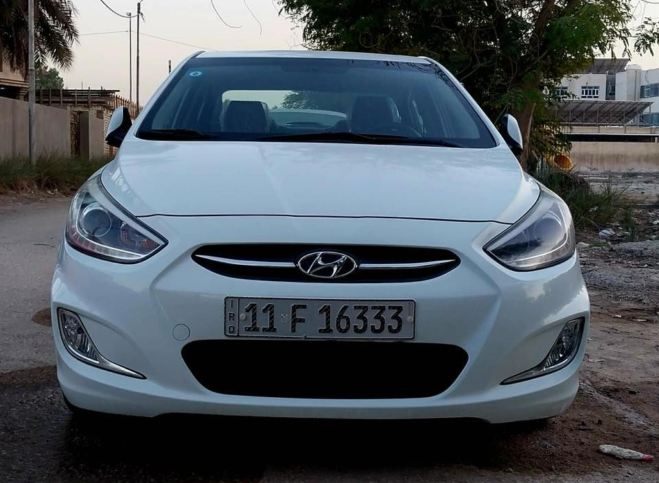 للبيع اكسنت خليجي موديل  2017 رقم بغداد مميز مكينه 1600 فول مواصفات ماشيه 135 ألف حقيقي السياره نظيفه كلش مابيه أي نقص سونارها بالمنشور مكاني بالحله 
السعر 121 بيه مجال بسيط 
***********
