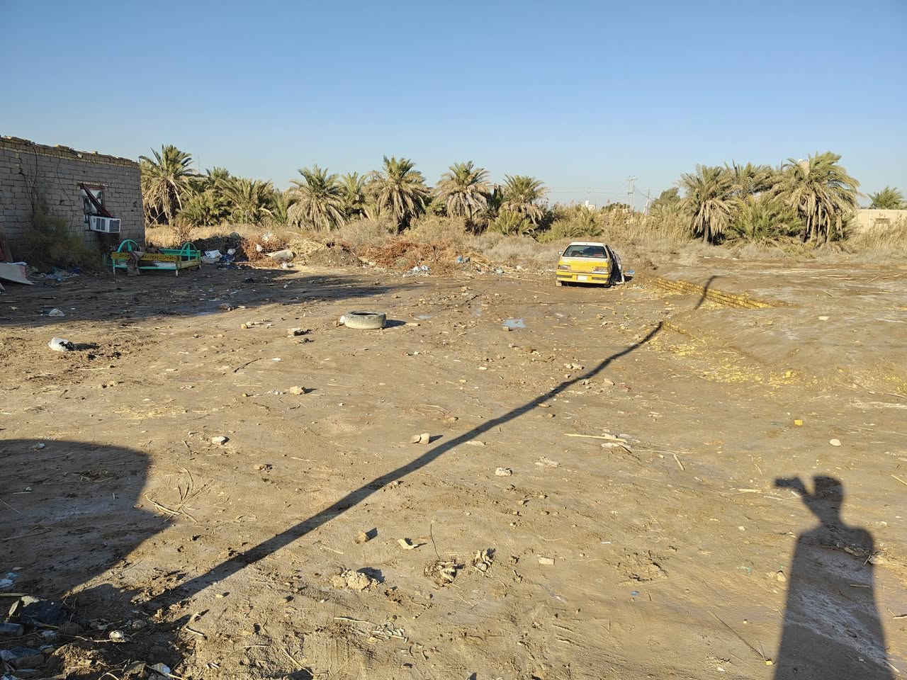 سلام عليكم
قطعه ارض لبيع مع بتلو 
المساحه 600 متر اشكد تريد نبيعلك  بلخدمه 
مكان القطعه فرعيه  السعر 35وبيها مجال 
 القطعه فى  منطقه الشوفه الزيراج  شارع المدراس 
متوفره كافت الخدمات  كهرباء ماي  
للستفسار هاذه الرقم وهم موجود واتساب ***********
