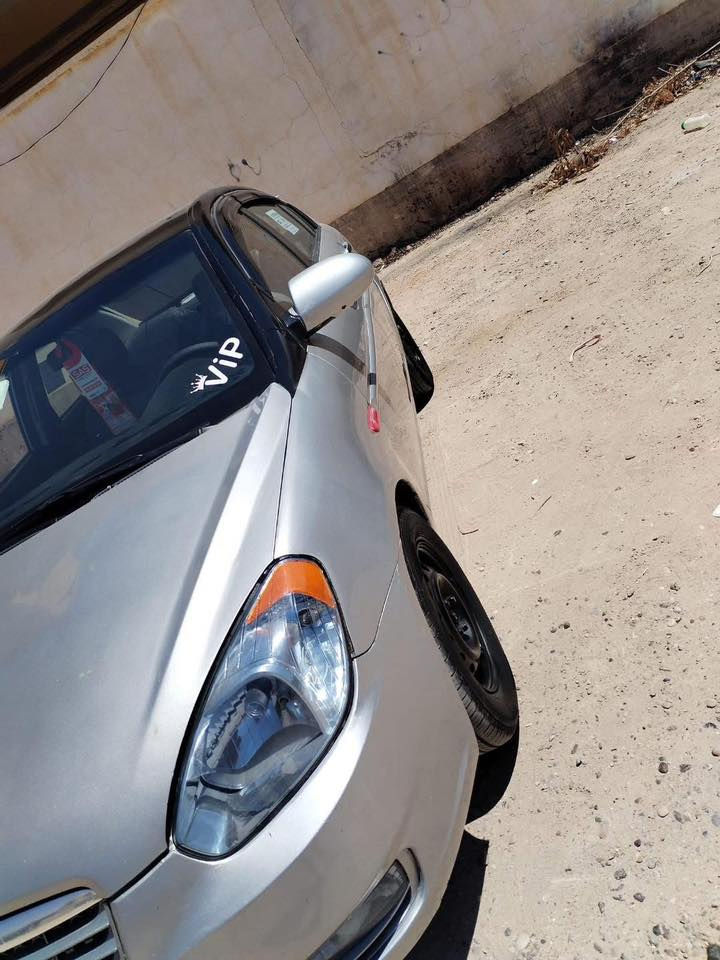 السلام عليكم  اكسنت ٢٠٠٨ خليجي كير عادي محرك ١٦٠٠ تواير تخم جديد هسا مشدودات 
صدر نص عمر  
مصبوغة عام 
 السعر ٦٢ وبي مجال
 مكاني بغداد الغزالية 
***********
