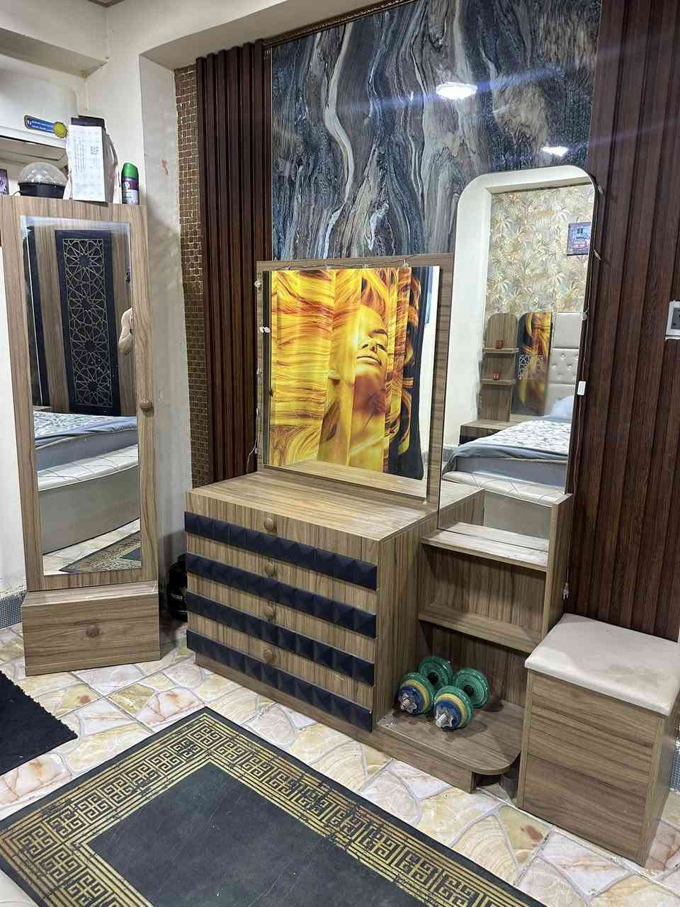 السلام عليكم
غرفة للبيع العنوان كرادة 
***********
