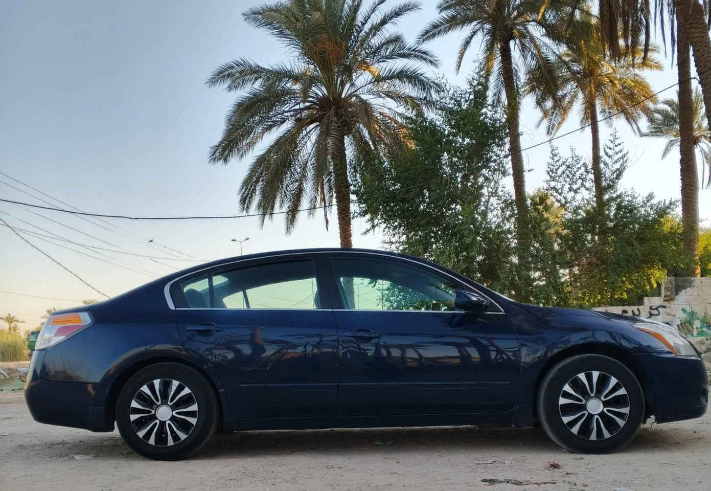 نيسان التيما 2012 رقم بغداد بسمي سياره جاهزه تخم تاير صدر كير مكينه كفاله تبريد سياره بالواقع احله من الصور 
بيها صبغ 4 قطع بدون دواخل سونرها بالمنشور السعر 93 
مكانها ديالى ‏‪***********‬‏
