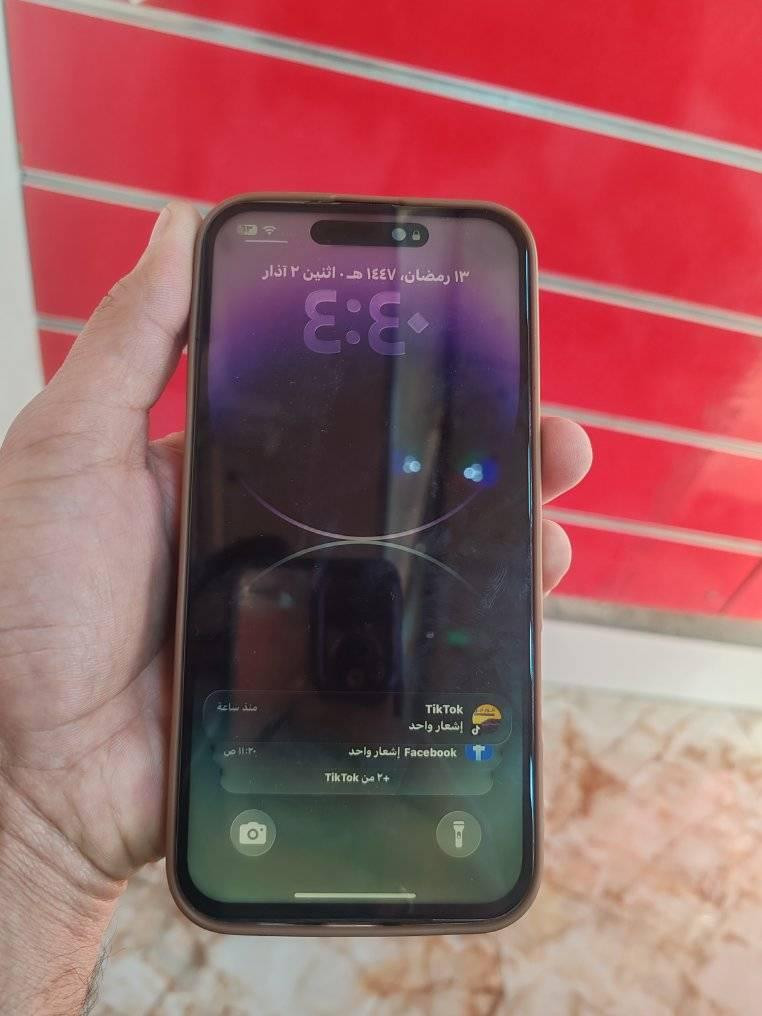 أيفون 14 برو ماكس ذاكره ٢٥٦ دبل سيم كارة
مبدل بطاريه معه شاشه السعر 490 الف بي مجال قليل للاستفسار *********** عمارة, ميسان
