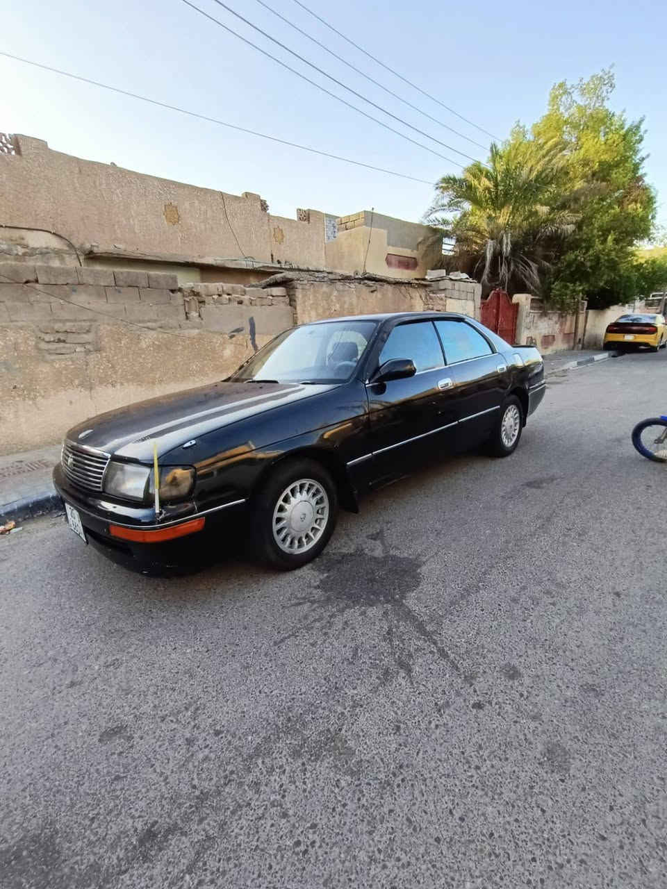 ‏ السلام عليكم 
بطة  فصل
 مديل1993
مكينه 2500
سيارة كفالة من الكصه والنقل جثه
سيارة جاهزة كير ومحرك نضيفات
حداده أماميه خلفيه نضيفه بيه شوي نقوصات
نضام سنتر لوك 
شاشه وكامره خلفيه 
رقم إنكليزي  مشروع وطني
سنوية 2029 تحويل مباشر
السعر (50) وبيهه مجال بسيط
العنوان البصره القبله حي الجامعه 
*********** البصرة, العراق

