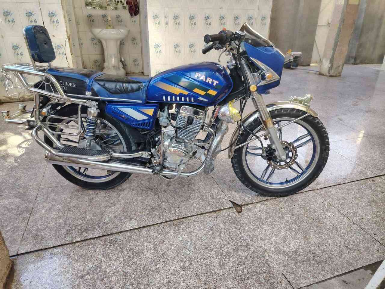 سلام عليكم بارت مديل ٢٢ أوراق كامله ادور لك من مجمع الكرار دراجه كفاله محرك برغي مامفتوح بيه شرط الفحص مكاني ناصريه المركز رقمي ***********
