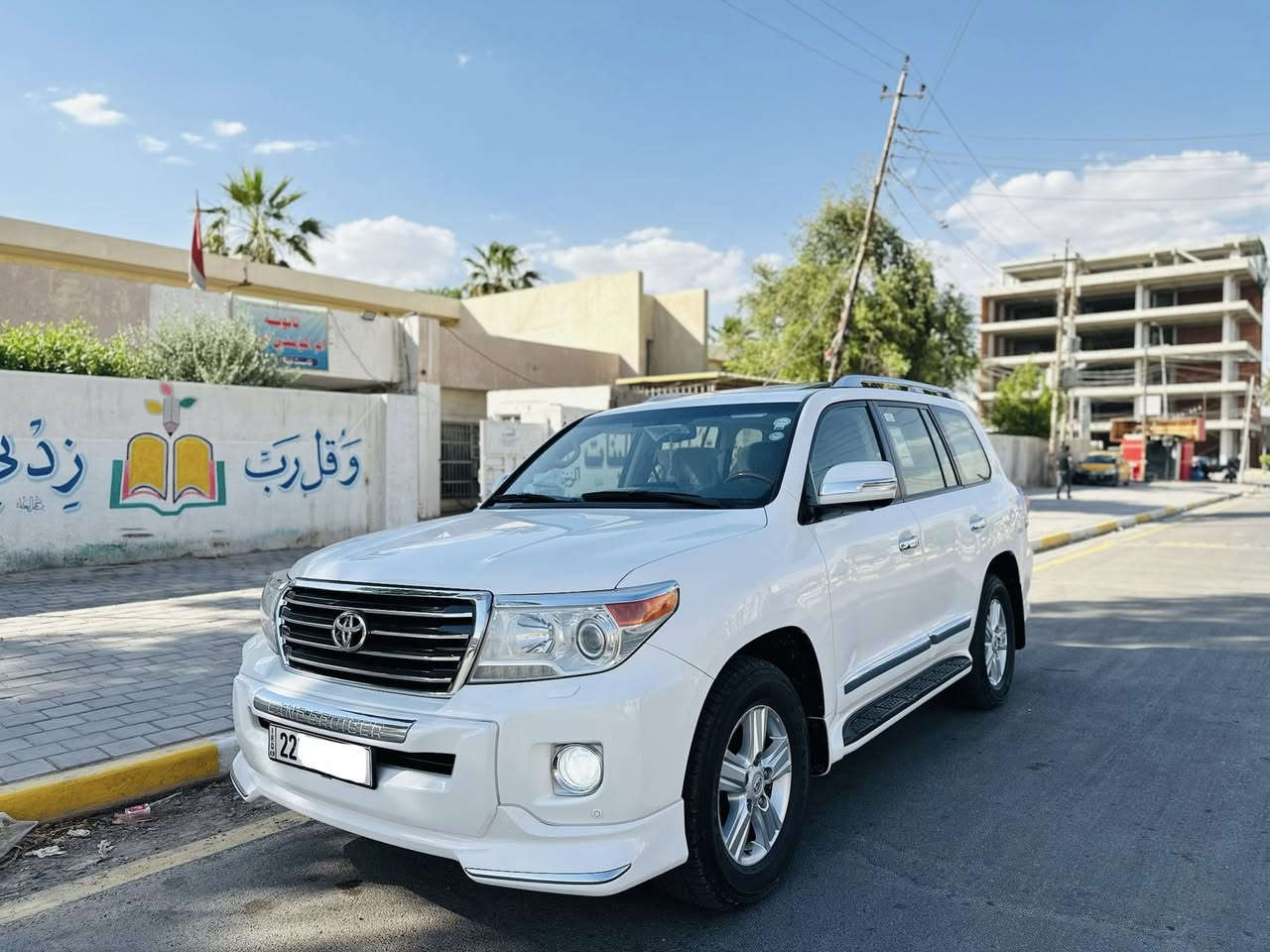 سلام عليكم 
يالله للبيع لاندكروز موديل 2014 كفاااالة عااامةةةة 
سيارة بعدهاا بوضع الشرركة 
رقم اربيل بأسمي شخصياً  رقمها مميزز 
السياره جديدة جاهزة كل نقص مابيةة 
تخم تايرر جديدد 
السعرر 348$ 
 رقمي *********** مكاني بغداد  رصافةة 
مواصفات سيارة 
كشنات جلد + كهرباء 
شاشة كبيره 
كامره خلفية دواره مع لاستيرن 
طفايةةة 
مري شفط 
اشاير مري 
زراك لايت
مري قلاب 
نضام ترحيب 
سلايت روف 
بصمة ابواب +بصمه تشغيل 
تبريد ثلاث قطع 
سبعه راكب 
داخل صاااج
مكينه( 6) سلندر  
حساسات امامي وخلفي 
سياره فوول مواصفات ومعروفة مواصفاته
