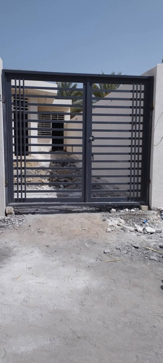 حداد متنقل دخل الشطره
بيبان شبابيك سقايف كل مايخص الحداده تصليحات بأنسب الاسعار
***********
