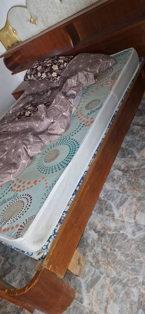 السلام عليكم اغراض للبيع موجودات داخل الموصل واذا يشتريهم كلهم شلع بعد احسن اكله ممنون


**إذا كنت صاحب هذا الإعلان وتريد حذفه لأي سبب، رجاءا أرسل رسالة إلى الدعم الفني**