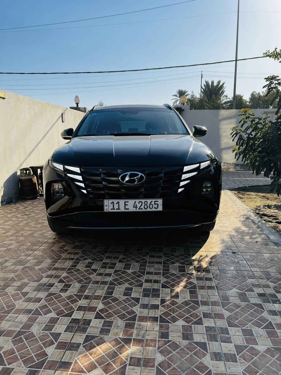 توكسان 2022
سياره هايبرد فول موصفات 
سياره بيها كلير  وحادث بل مقدم 
بغداد رقمً جديد 
السعر 160$
***********
***********
