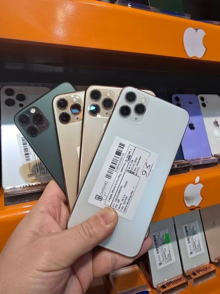 وصلت وجبه جديده من الايفونات المستخدمه
16 برو ماكس 256 
15 برو ماكس 256 
14 برو ماكس 256 
13 برو ماكس 1 تيره 
13 برو ماكس 512
13 برو ماكس 256 
11 برو ماكس 512
11 برو ماكس 256 
13 برو فقط 256 
13 عادي 128 
اي ايتم تريد تعرف تفاصيل تواصل وياي وتامر ❤️
***********
