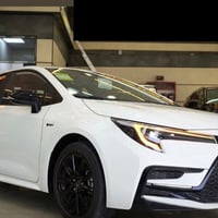 كورلا هايبرد بلاك ادشن اعلى المواصفات موديل 2025  ماشية 3000 مكفولة  ل...