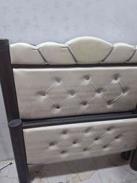 غرفه اخشاب • غرفة نوم • للبيع