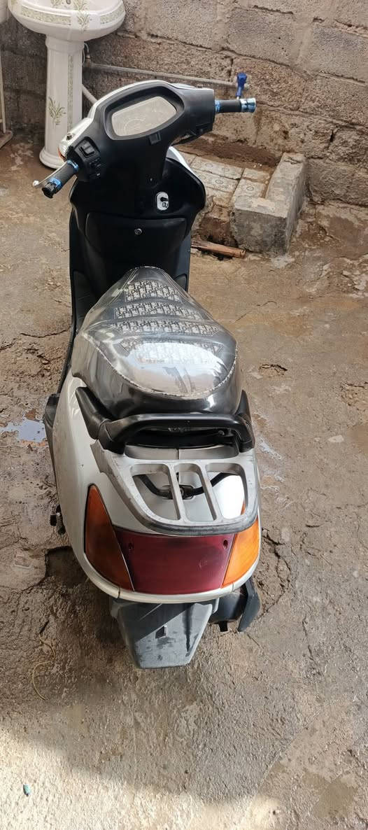 سبيسي ياباني نضيفه حيل بيهة دخان يرادلهة فقط تجفيت شغاله ون متريد روح بيهة سلف هندر سعرهة قفل 300 متوازي عليهة شراي يتصل مكاني انوار الصدر ***********
