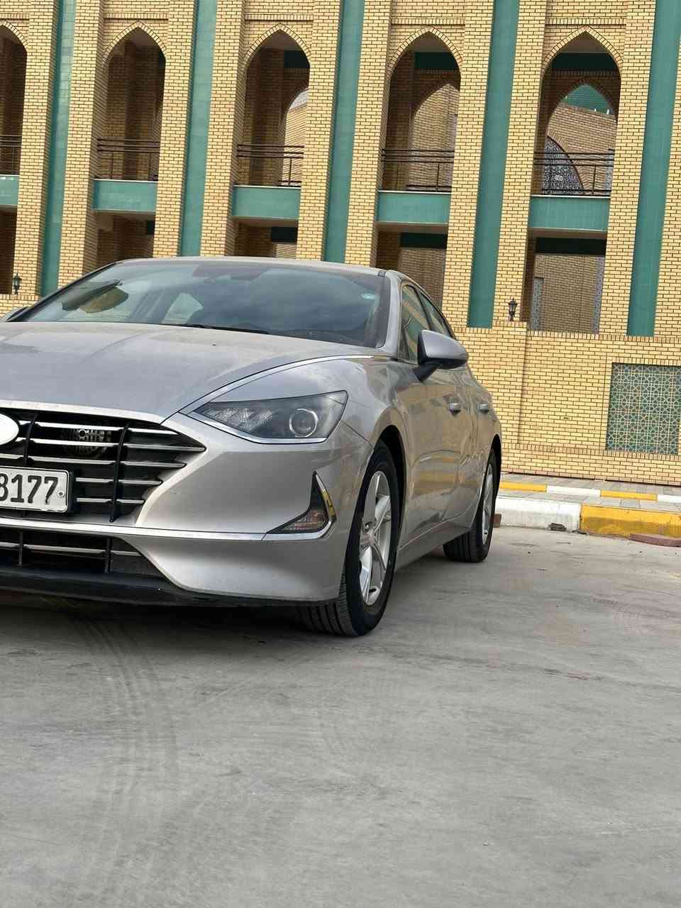 على بركت الله سلام عليكم اخوان سوناتا موديل 2021 وارد كوري غاز فقط خط واحد رقم اربيل بسم عربي تحويل او وكاله شوكت متريد سياره محرك كير حداديه تخم تاير كله جديد وشرط السياره جديده وكفاله من الفتح وصبغ وسونار موجود صار بيها طخه بل باب الخلفي موجود بل صور بعدها على وضعهاالسياره ماشي ٧٠ الف وقابل للزياده سنويتها 28 النفاذية سعر السياره 159 وبيها مجال بسيط *********** وذا مراوس النتراء ترهم بس موديل ١٦ وجوه
