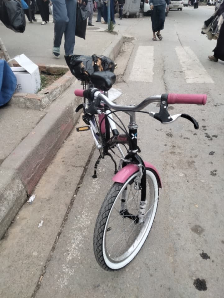 للبيع 
prixx:3ملاين


**إذا كنت صاحب هذا الإعلان وتريد حذفه لأي سبب، رجاءا أرسل رسالة إلى الدعم الفني**