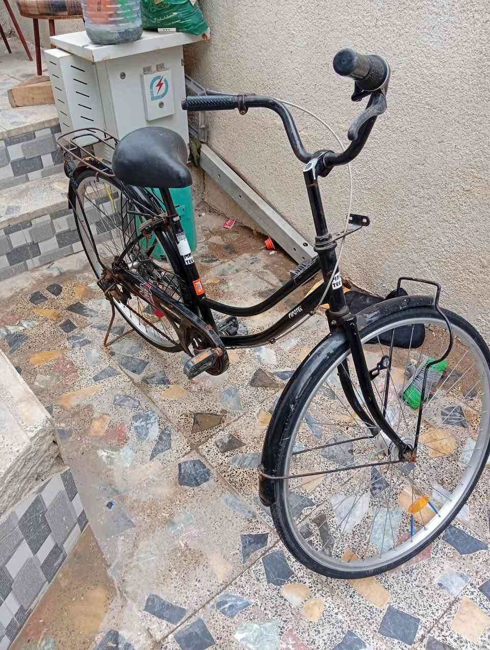 سلام عليكم. بايسكل حجم 27 مديل 18 باله سعر 80 بي مجال عنوان البصره الجزيرة


**إذا كنت صاحب هذا الإعلان وتريد حذفه لأي سبب، رجاءا أرسل رسالة إلى الدعم الفني**