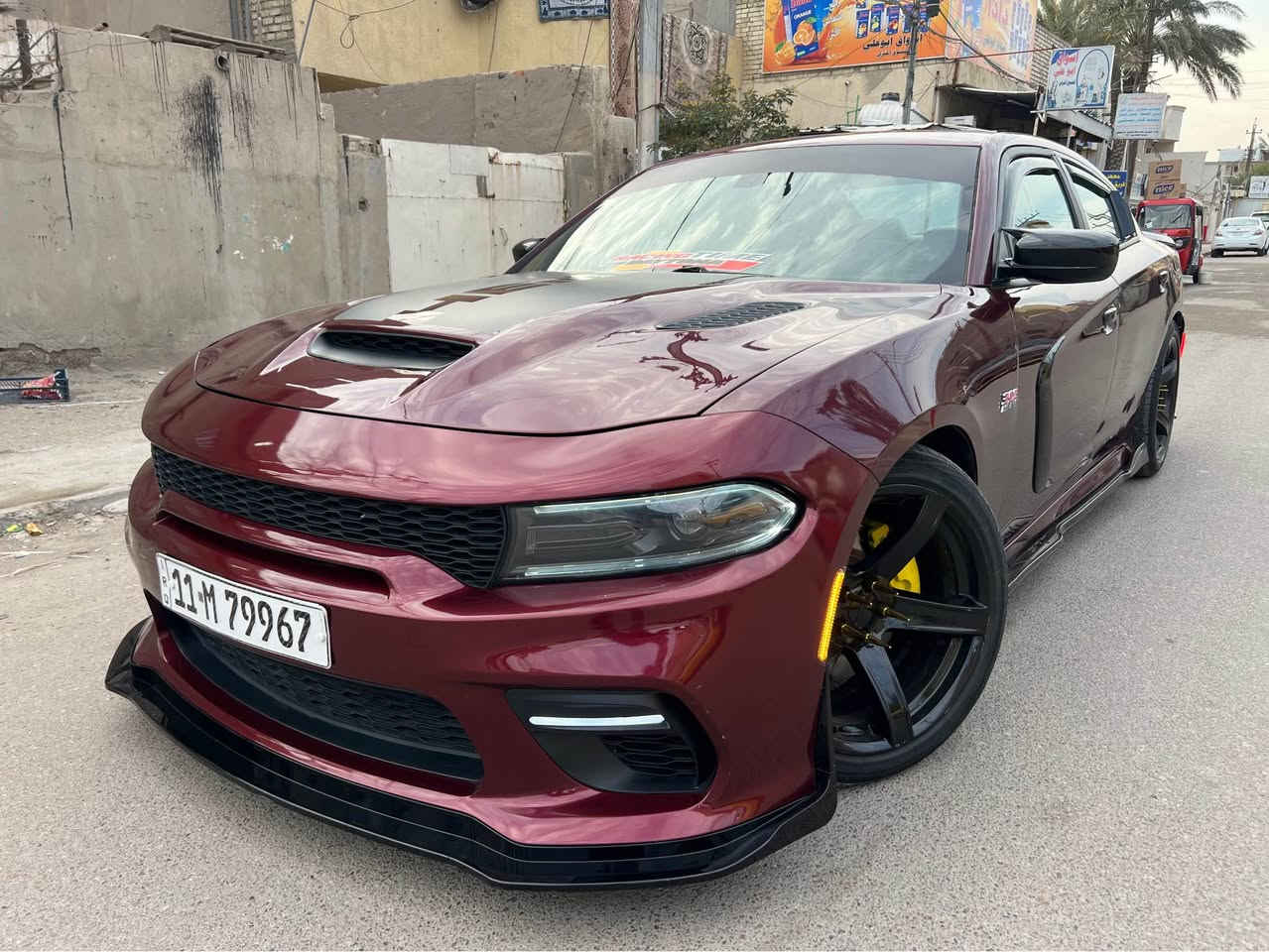 السلام عليكم 
جارجر 2019  RT 5700✈️✈️✈️
سوبر تراك باك 
السعر 168. وبيه مجال للشراي  
مكاني بغداد مدينه الصدر 
حادث مرفق بصور. 
وسونار هم مرفق 
رقم بغداد دولي بسمي 
مكينه كلش قوي. وعليه برمجه  مصطفى  ايكل طلقات وفتح فصله ورون ومراوح 
داون بايب  
ويل نجمه تو سايز 
دعاميات وايد بدي 
لايت مال 2023 
ولدات داعميه 
كت لحايه كامل SRT
داخل  كله كاربون فايبر 
شاشه جبيره كار بلي 
شفتات ستيرن 
كشن كهربائي 
صدر امامي خلفي جديد 
مكاني بغداد مدينه الصدر. 
بيع او مراوس 
للستفسار *********** بغداد, العراق
