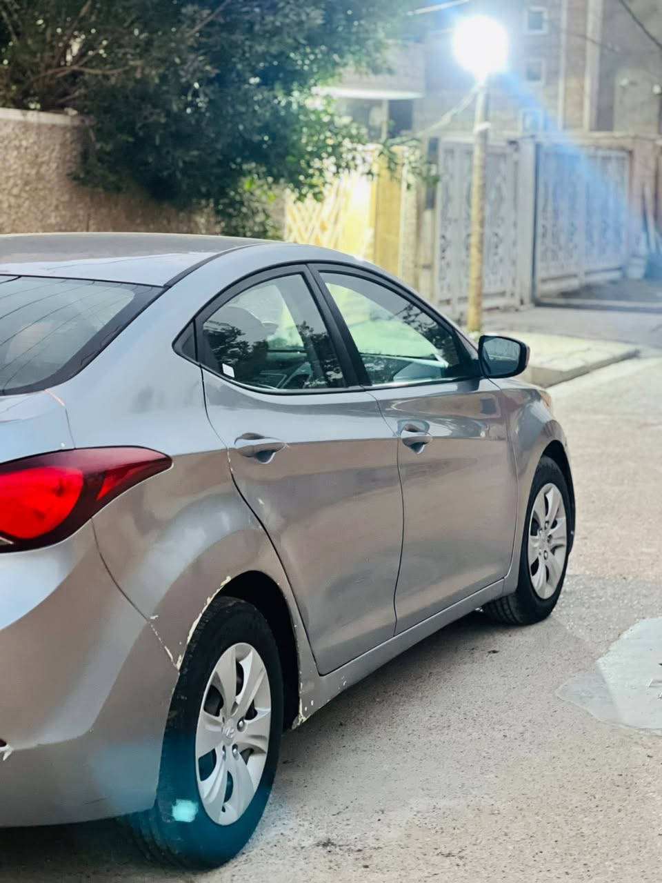 سلام عليكم. النترا للبيع موديل ٢٠١٦ اي استفسار اتصال ع هذا الرقم ***********
