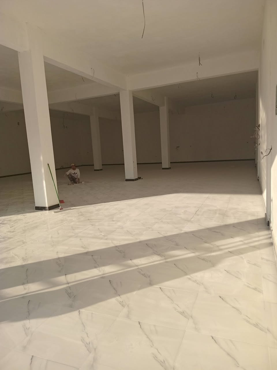 خلف مصري سيراميك كاشي مرمر***********
