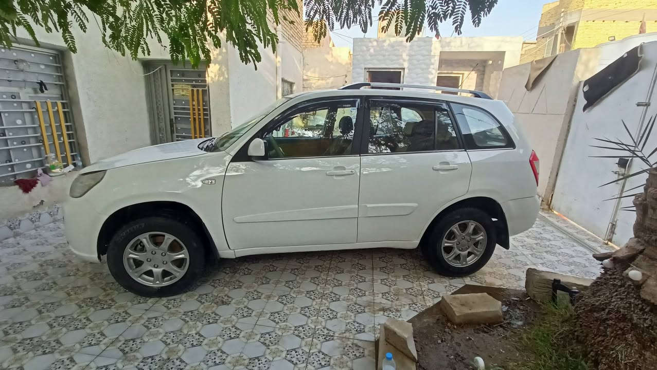 السلام عليكم تيكو موديل 13 مكفولة من الضربه بيهه رشات صبغ تجميل حزام سنويه مجدده لحد  جاهزه من كلشي مكان السياره بالشطره والسعر 52 وبيهه مجال شويه تلفون *********** او ***********
