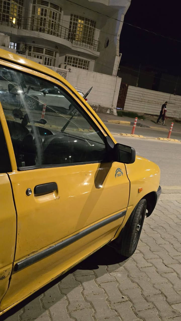 سلام عليكم
سايبه للبيع موديل 2011 دشبول نفخ 
سياره تخم تاير جديد 
كير محرك جدد شرط شلعه ومعدل 
سياره كهربائيات كلها شغاله لايت زنون 
سياره راعيها موجود مامطلوبه تستلم صافي 
رقم بغداد الماني 
مكان سياره واسط كوت مركز  
سعره ٢٥ وبيها مجال 
لتواصل 
*********** اتصال 
*********** واتس
