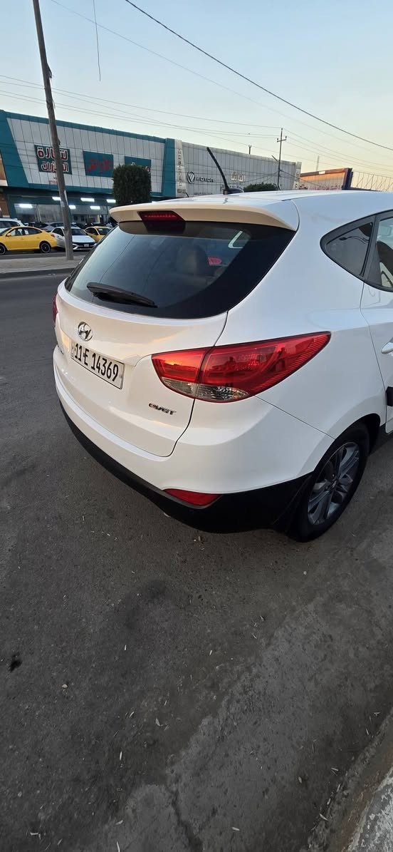 السلام عليكم للبيع اومراوس توسان موديل 2015 واردامريكي حادث خلفي والسونرموضح كلشي اي استفساراتصل فقط*********** عنواني بغداد السعر138
