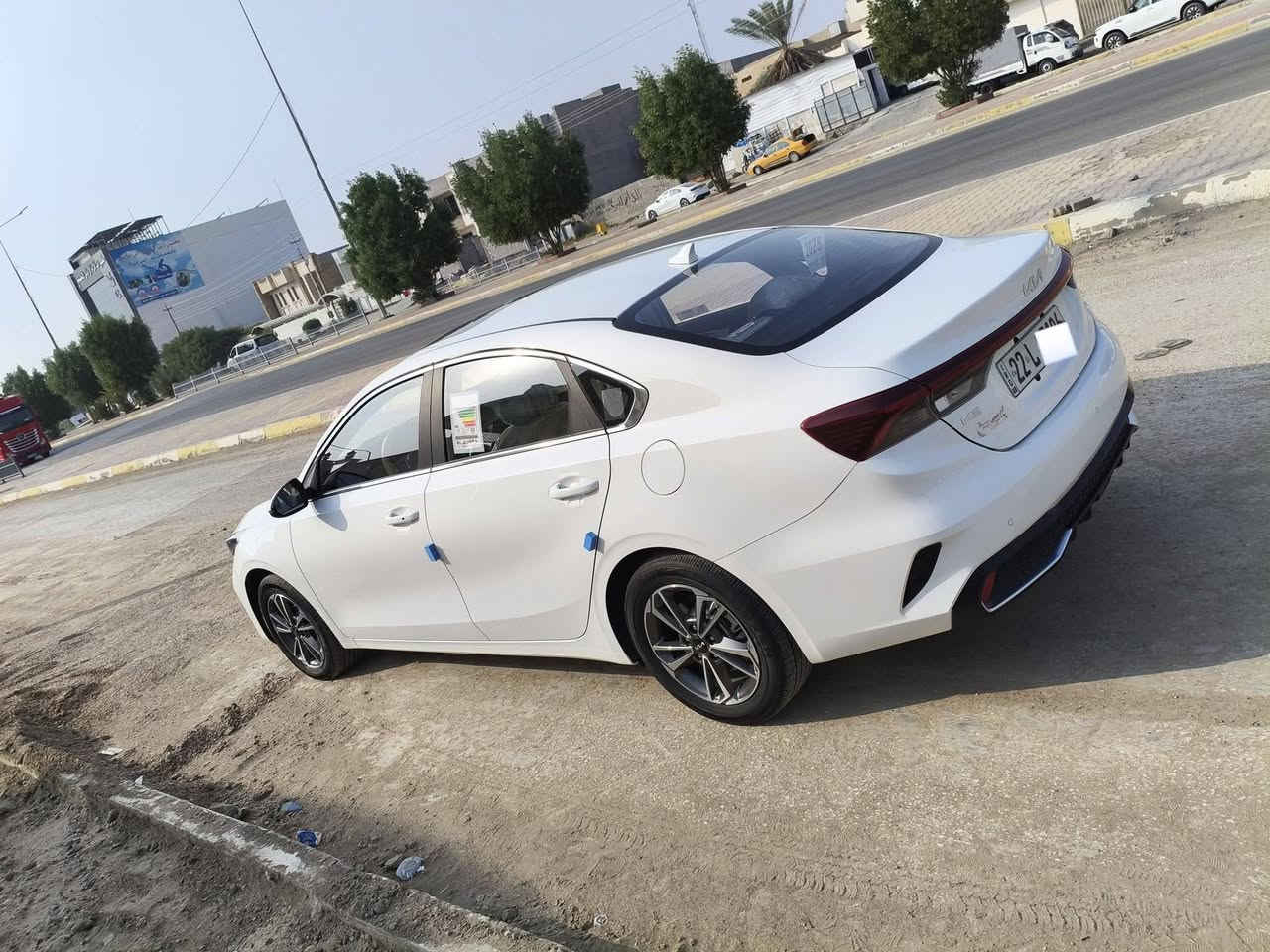 السلام وعليكم للبيع K3
موديل 24
السياره فول مواصفات
فتحه بصمه 
حساسات اماميه خلفيه
كاميرا دوار مري شفط 
هند بريك دگمه￼
السياره ماشيه23
مكفوله من صبغ وتبديل وبارد سياره جديده مابيها كل نقص 
السياره رقم اربيل الدولي 
السعر145$
مكانها الرمادي  للاستفسار فقط اتصال 
***********
