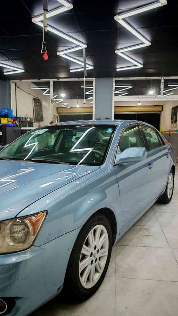 افلون للبيع
موديل 2009وراد امريكي بيهة جاملغين امامية مبدلة بلادي وبنيد مبدل ومصبوغ حادثة والسونار موجود بلمنشور بدون دواخل
مواصفات عادية
كير محرك تبريد بشرط
ماشية170الف ميل
السعر 125وبيهة مجال واذا مراوس بسيارة بحدود ال70ورقة هم اراوس
مكانهة الانبار القائم العبيدي
للاستفسار
***********
