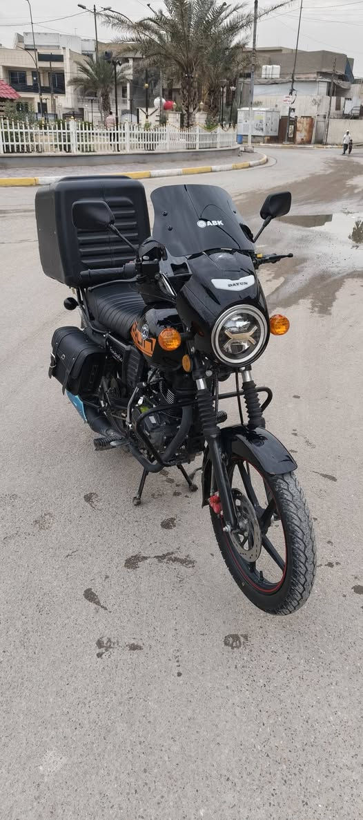 سلام عليكم دايوان كلاسك 2025 صارلي شهر ونص من اخذتهة ماشية 5 الاف فقط دراجة كاملة ومرتبة على ايدي نضام حماية بيهة وتشغيل عن بعد سعرهة 2550 قابل للتفاوض 

رقم الهاتف ***********
