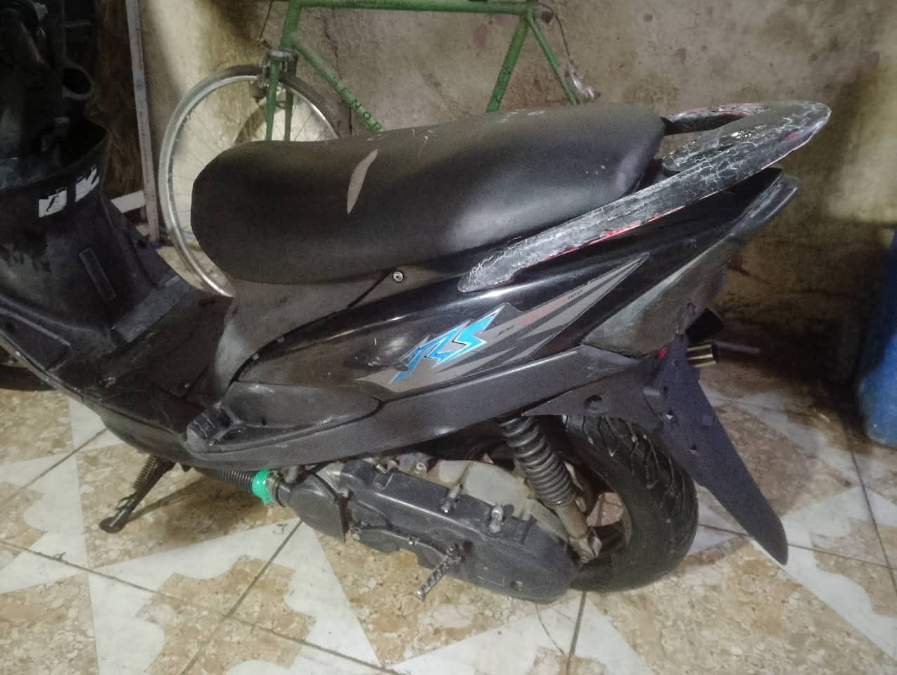 دراجه ماكس عدله بلادي كهربائية  شغاله سلف وهندر السعر 400 وبي مجال العنوان بغداد البياع رقم  الهاتف ***********
