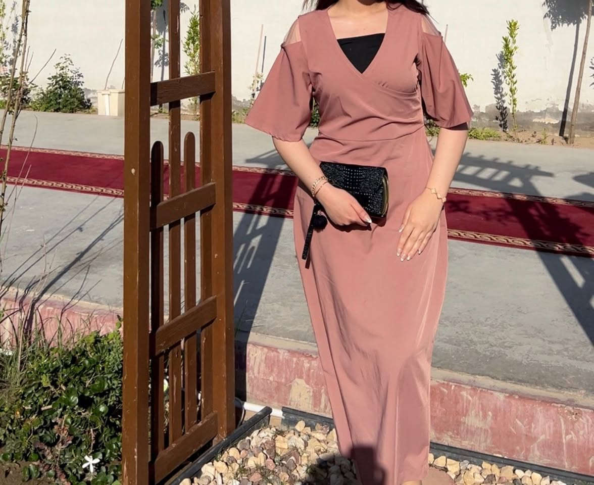فستان مناسبات لبسه وحده  جديدقياس xl
الأسود ليكرا قصير  على 5
الوردي على 5


**إذا كنت صاحب هذا الإعلان وتريد حذفه لأي سبب، رجاءا أرسل رسالة إلى الدعم الفني**