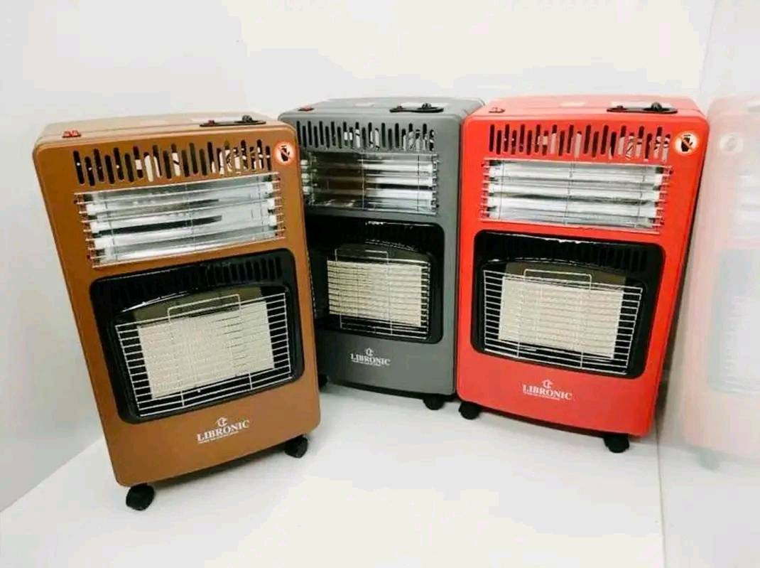 مدفأة غازية و كهربائية  ماركة LIBRONIC 
ضمان لمدة سنة من تاريخ الشراء💯
تعمل على الغاز والكهرباء 
تدفئة سريعة مع أداء عالي 
ثلاث شمعات للتشغيل على الكهرباء 
زران للتحكم بتشغيل او اطفاء شمعات الكهرباء 
ثلاث درجات للتشغيل عن طريق الغاز ( منخفض , معتدل , مرتفع ) 
مكان مخصص لتخزين قنينة الغاز داخل المدفأة 
هيكل خارجي من المعدن 
خمس عجلات لسهولة الحركة 
يتوفر توصيل لجميع المحافظات


**إذا كنت صاحب هذا الإعلان وتريد حذفه لأي سبب، رجاءا أرسل رسالة إلى الدعم الفني**