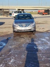 سوناته ٢٠١٢ وارد كوري مصبوغه عام بدون ضربه ولا معجون جماليه فقط السيار...