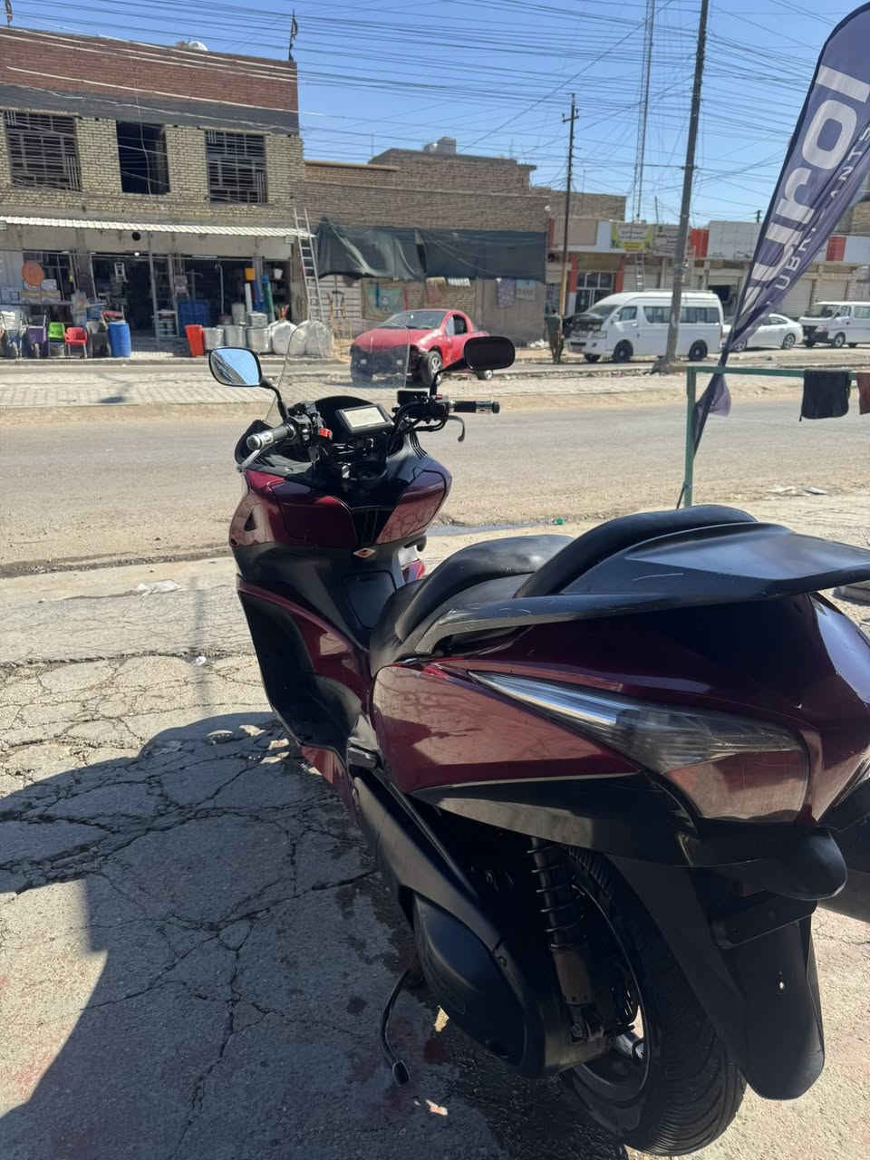 سلام عليكم سلفر جيتي 400
كفاله عامه دراجه 

بس بيها ملاحضه بل كفرات 

نكره شوكت ما تريدها وخرسه ما متعوبه عليها ادامه جديده دهن نوزلات

أوراق كامله 

كهربيات كلها شغاله 

ABS شغال 

حساس شغال 

سايد بريك شغال 

أوفر شغال 

دراجه كامله كبل تروح سافر بيها 

السعر 15 وبيها مجال 

مكان:الحسينيه 

رقم: ***********
