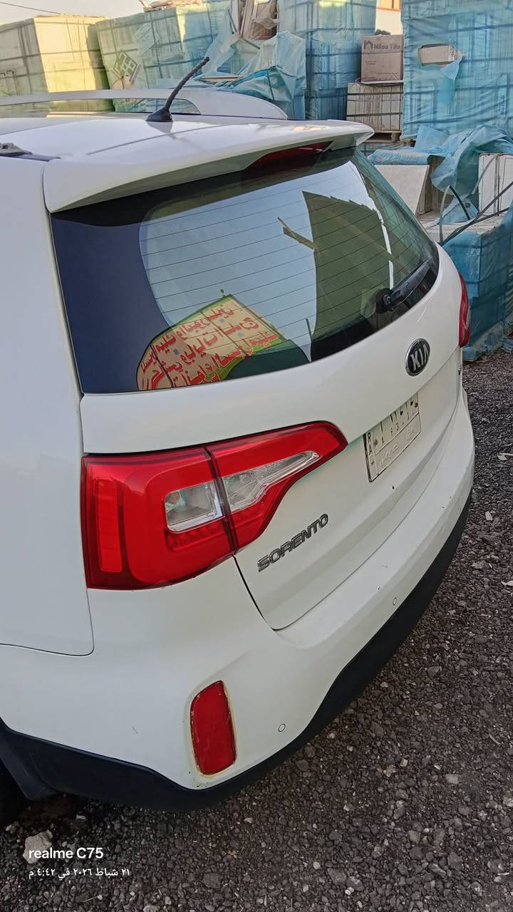 سورنتو للبيع
موديل  ٢٠١٥
كفاله عامه
فول مواصفات
٧ راكب
الون ابيض
رقم بابل
مبايل ***********
