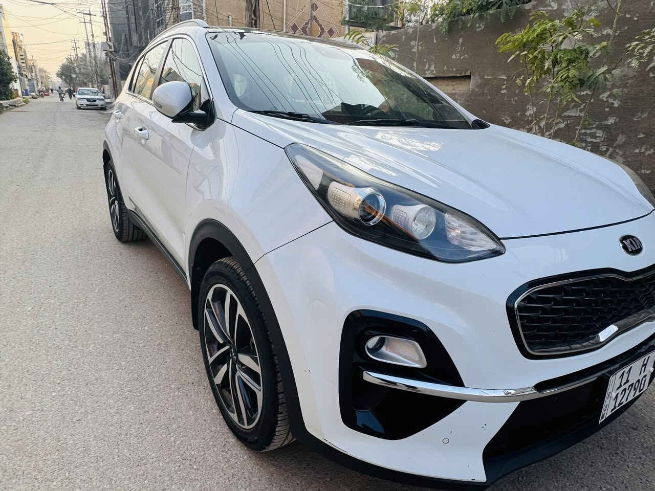 كيا سبورتج خليجي موديل٢٠٢٠ رقم بغداد

السيارة كفالة من الصبغ والبارد والتبديل والشخوط وموضح بالسونار

كير ومحرك كفالة

فول موصفات

بانوراما

محرك 2000 دوش 

شاشة كبيرة

داخل لونين

كامرة خلفية

حساس امامي وخلفي

ماشية 112 كم

خمسه ويل كب 

مري شفط واشاير بل مري

قطعتين تبريد

تحكم ستيرن

سيارة جاهزة من تبريد وكهربائيات

السعر ٢٢٣ $ 
العنوان ديالى - بعقوبة
للتواصل ***********
