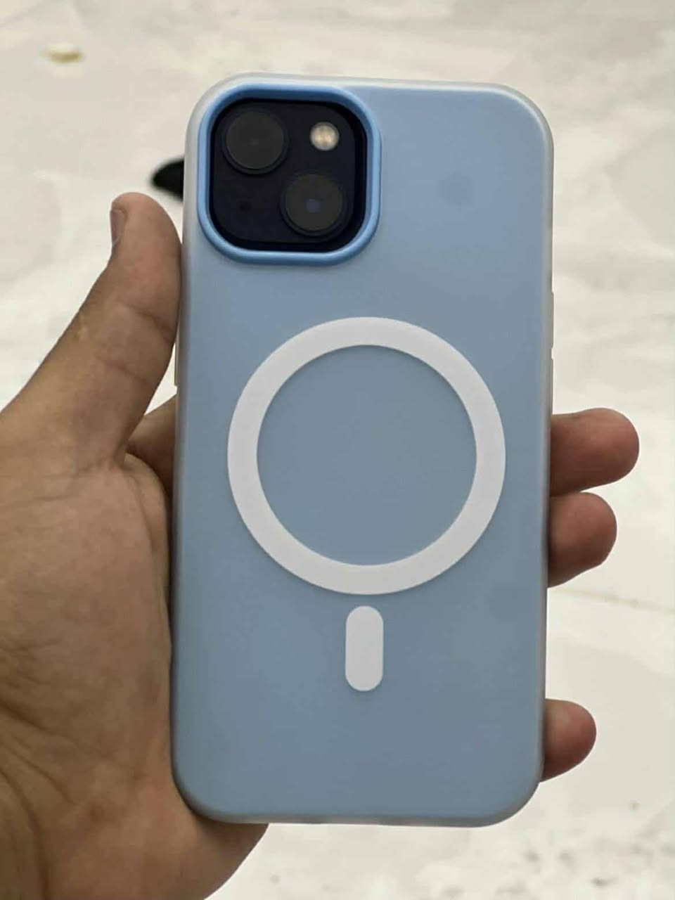 ايفون 13 عادي نضيف حيل
ممفتوح كله بلادي ذاكره 128 بطارية 85
سعره 460 بي مجال بسيط 
***********
