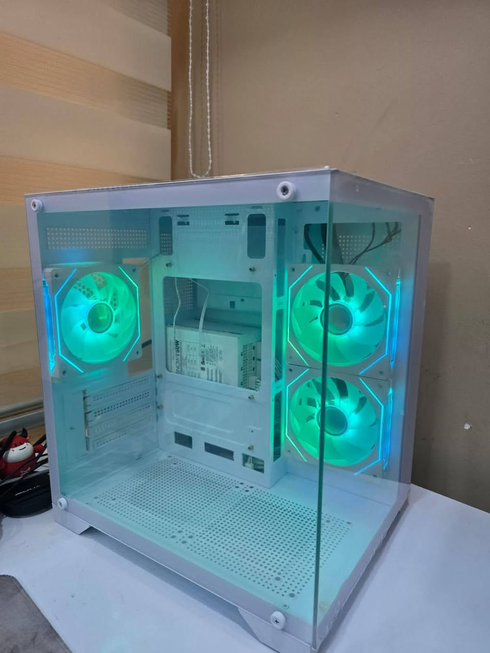 السلام عليكم موجود كل اشي يخص PC
كيس مع 7 فان 
مني كيس مع 3 فان 
كيس مني بدون مراوح 
مبرد ديب كول 360 
مذربورد B550 
معالج رايزن 7 5700x 
مبرد هوائي 120 ملم rgb 
هاب مع ريموت  
يوجد توصيل لكل العراق


**إذا كنت صاحب هذا الإعلان وتريد حذفه لأي سبب، رجاءا أرسل رسالة إلى الدعم الفني**