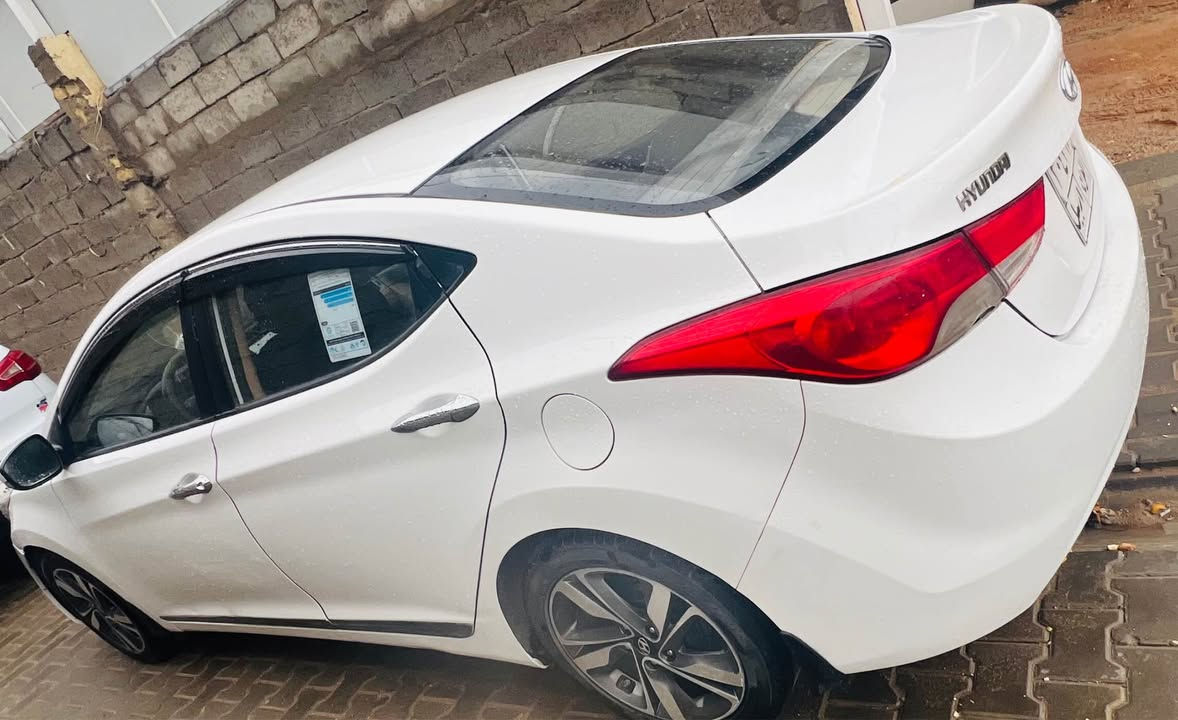 السلام عليكم 
سياره النترا ٢٠١٣ خليجي اربيل باسم حردس 
محرك ١٦٠
كير ومحرك ع الشرط 
السياره ماشيه ٢٥٨ كم 
بيها جاملغ امامي صبغ
والداير جاملغ خلفي وربع الباب صبغ والباقي مكفول 
السعر ١٠٩ وبيها مجال 
مكاني النجف النجف, العراق


**إذا كنت صاحب هذا الإعلان وتريد حذفه لأي سبب، رجاءا أرسل رسالة إلى الدعم الفني**