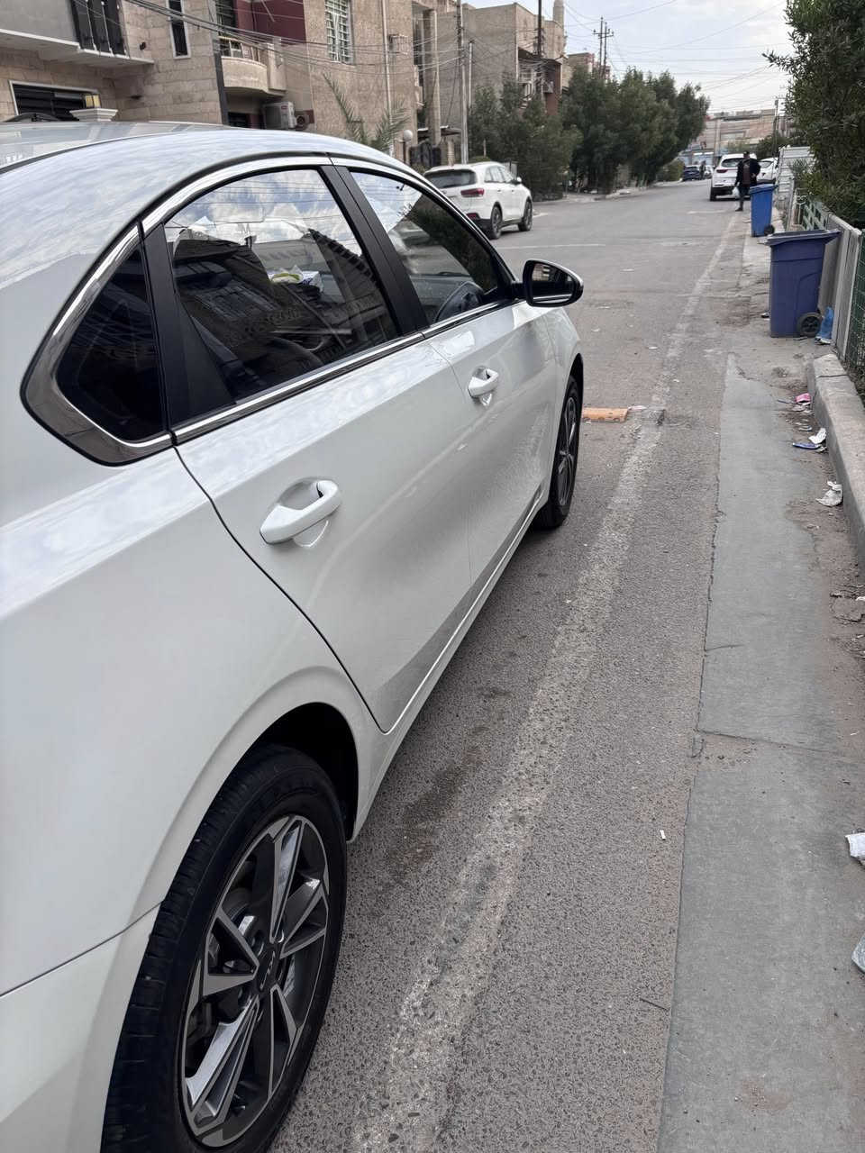 السلام عليكم 
KIA K3 2024
ماشية 20 الف
السيارة جديدة بالچيس
مكفولة كفالة عامة شخط ما بيها 
المواصفات معروفة 
السعر ١٤٧ وبيها مجال 
***********
