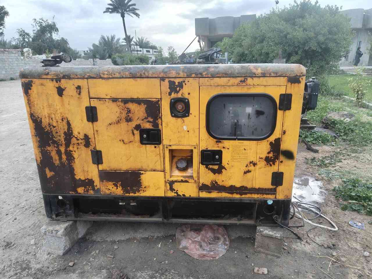 للبيع بيركنز صيني اربعه سلندر 20 كيفي كاتم  تشغيل اوتو السعر 16 ورقة المكان بغداد أطراف أبو  غريب 
***********
***********
