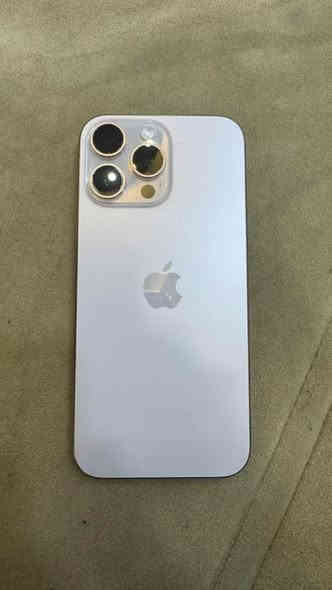 ايفون 16 برو ماكس 
ذاكره 256 
بطاريه 92  استخدام شخصي مشحون 365مره ضمان شركة بعده 
السعر 1325الف
***********
