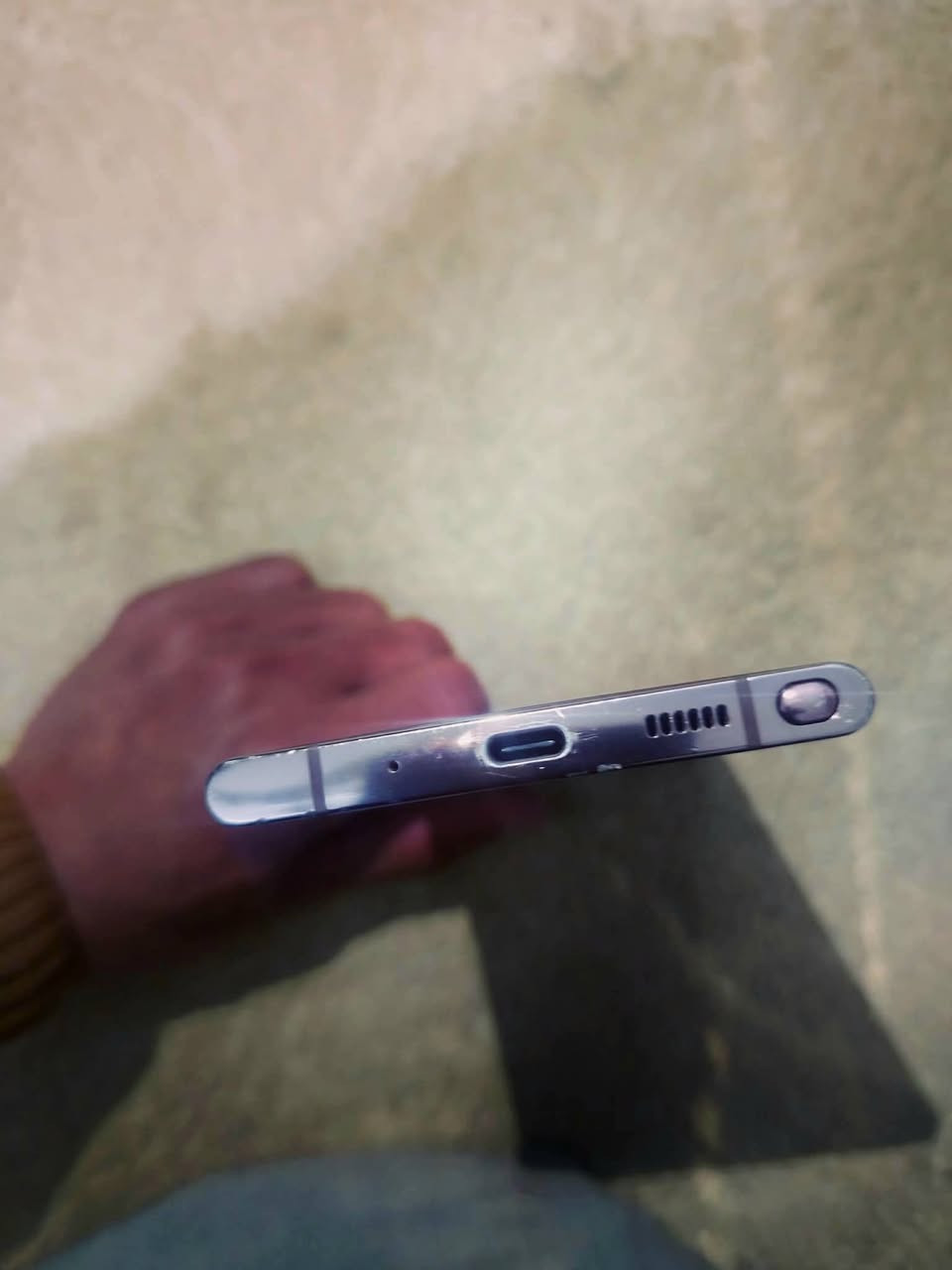 السلام عليكم موجود يمي جهاز(نوت 20اللترا مراوس ب الترا 21 اي شي ) بي فقط هاي اكسل بل شاشه مو ضربه رقمي *********** واتساب
