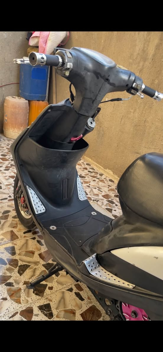 السلام عليكم ماكس عدله مستعجل اريد روح لزياره لميعرف لا يراسل
بوشه ٥٥ 
كلجات رياضي
وياله رياضي 
ملاقط ٤اصليات
يدات بريك اصلي 
قبق فلاوين اصلي 
تعلاكه اصلي 
يدات بانزين
قطره دهن اصلي 
قاعده رقم اصلي
صينيه رياضي اصلي
تطوله فج اصلي 
كاعيات
دبل خلفي اصلي
كتف اشاير اصلي
قبق عنبار اصلي
 تايرات خلفي امامي جلاتين 
العنوان جسر دياله جديد أو فضوت عرب رقم ***********
